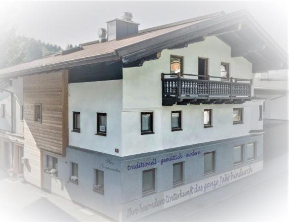 Haus Geigenmacher ホップフガルテン・イム・ブリクセンタール エクステリア 写真